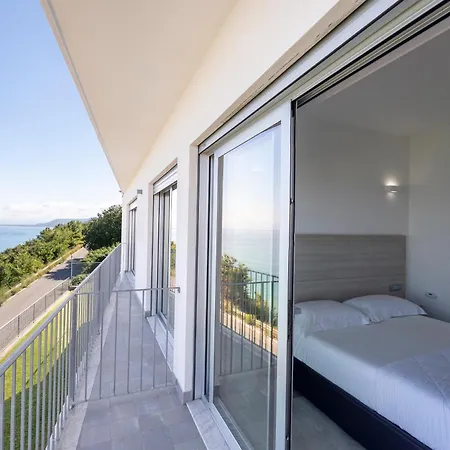 Residenza Timpa Janca * 비보 발렌티아 마리나