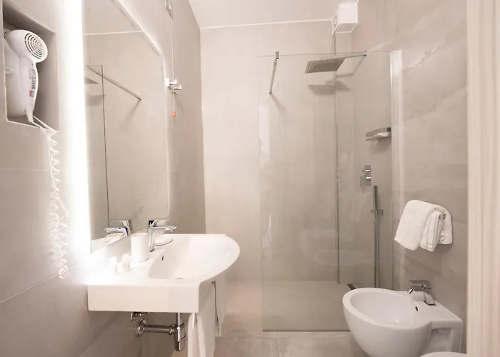 Residenza Timpa Janca 维博瓦伦蒂亚码头